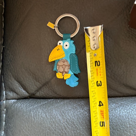 Coach toucan key fob - Picture 7 of 8